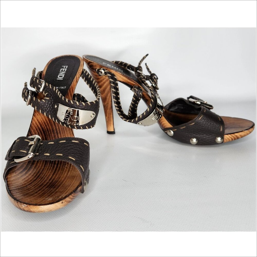 FENDI vintage 38 woman Wood & hand stitched Leather LOGO buckle Sandals Authentc - Picture 5 of 5